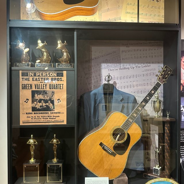 004c2131-413d-42cd-a573-f819367c3844