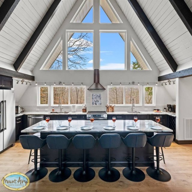 0ccfb523-9a1f-45f3-ba68-523652fbc795