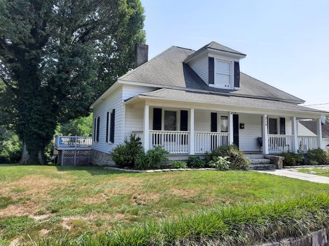 Creaky Memories outside