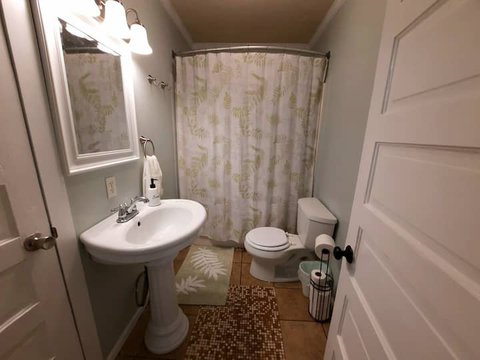 Creaky Memories Bathroom