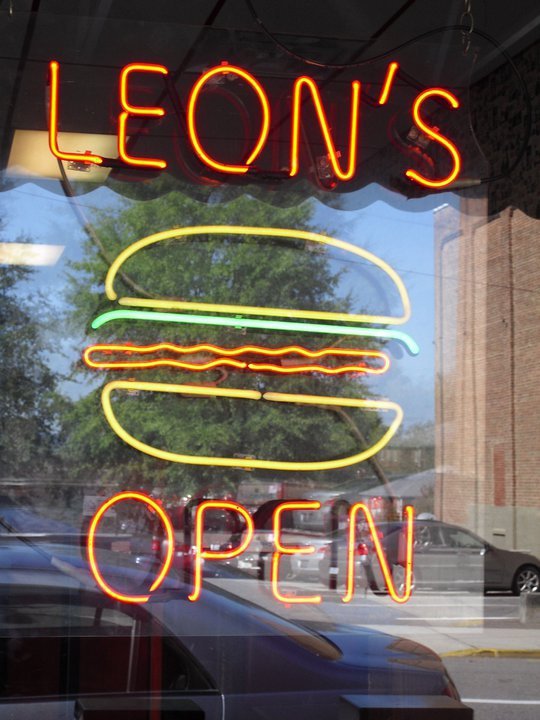 Leons Burger