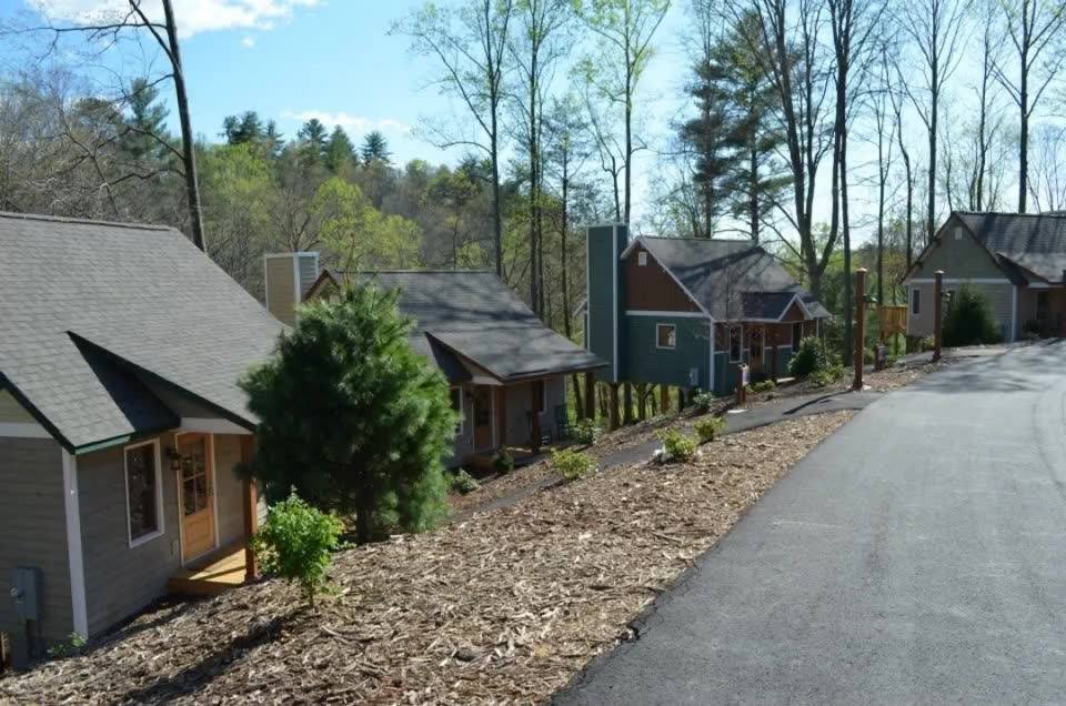 White Sulphur Springs Cabins