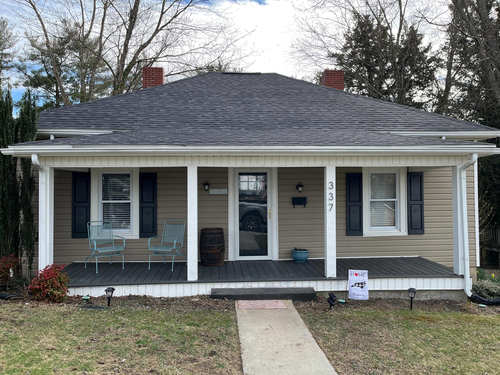 Mayberry House Exterior