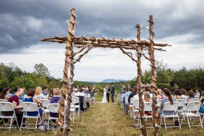 Luna's Trail Weddings